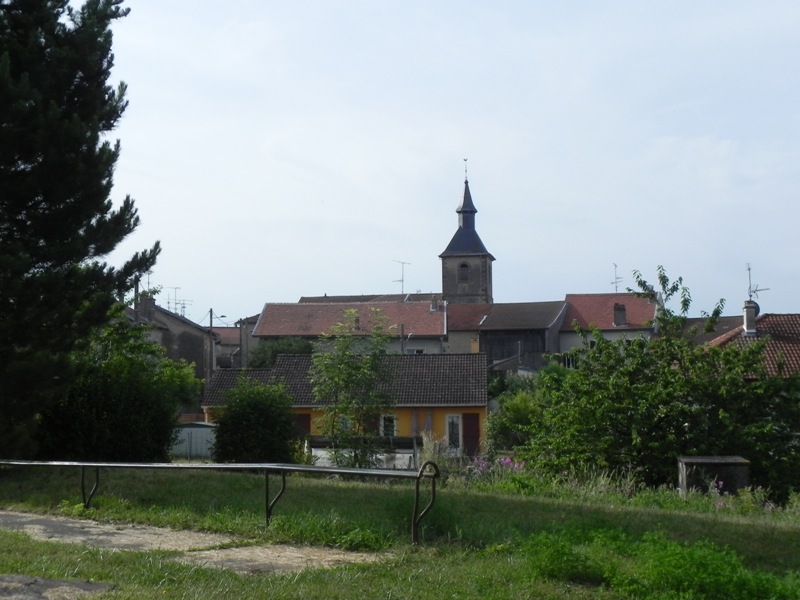 Das Dorf Crévic. 